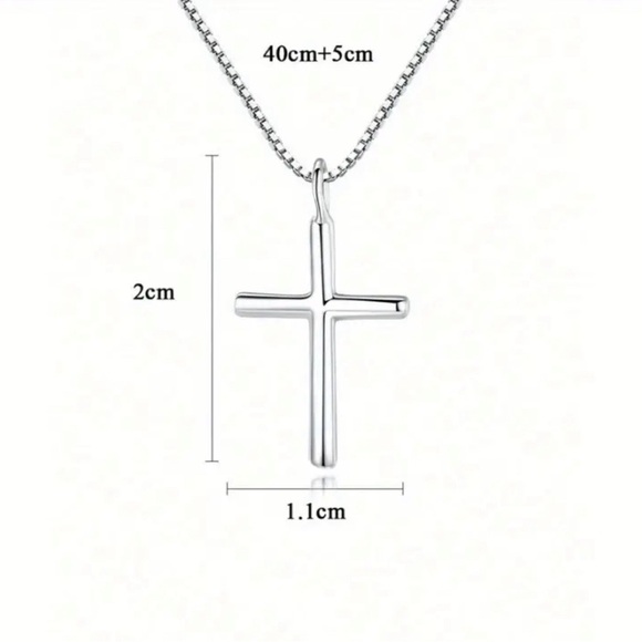 Fashionable High-End S925 Silver Cross Pendant Necklace - Picture 4 of 4